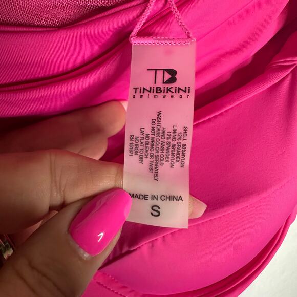 NWoT Tini Bikini 3-Piece Swim Set Hot Pink Underwire Top – Size S - Picture 6 of 6